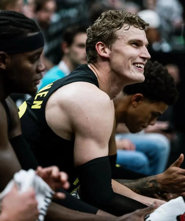 开云app-马尔卡宁爵士马尔卡宁爵士图片